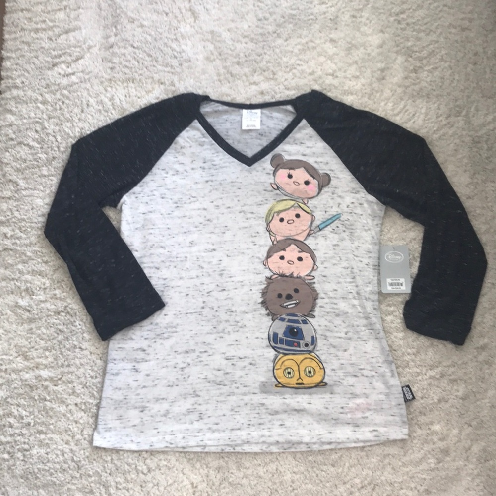 Star Wars Women’s Medium Longsleeved teetee. NWT